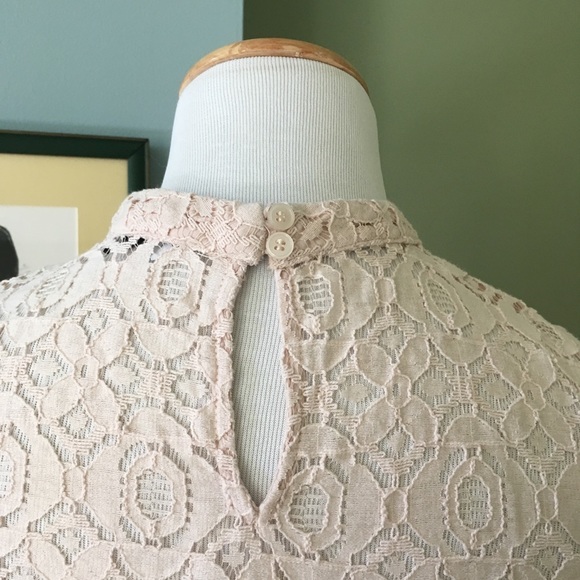 Ro & De Pale Pink Sleeveless Lace Top - Picture 6 of 8